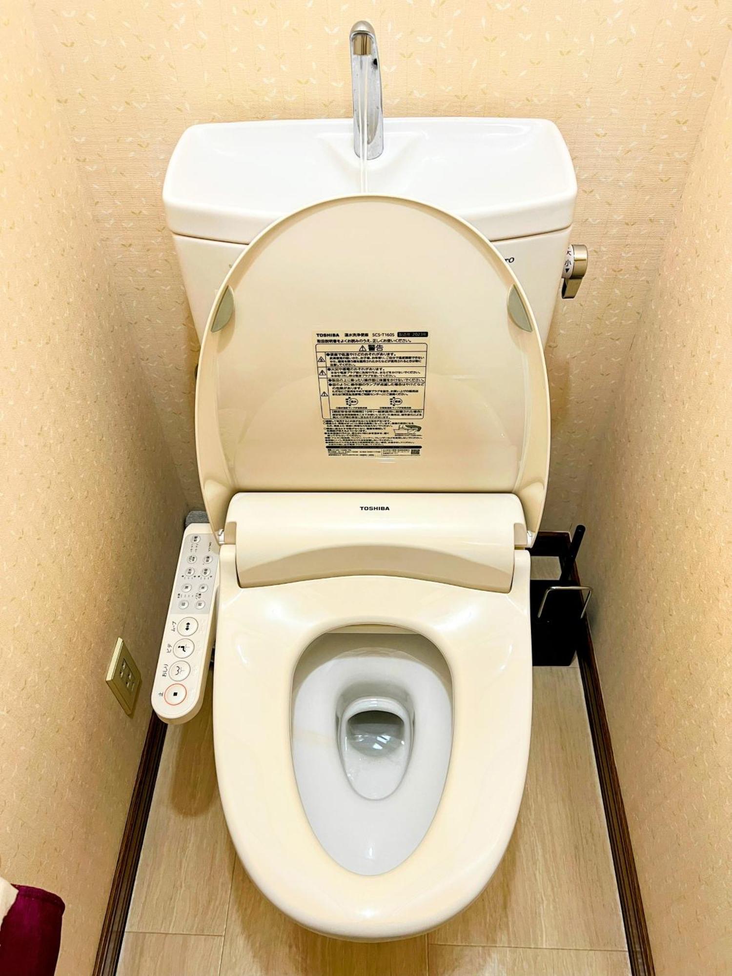 東京都メゾンクレスタアパートメント エクステリア 写真